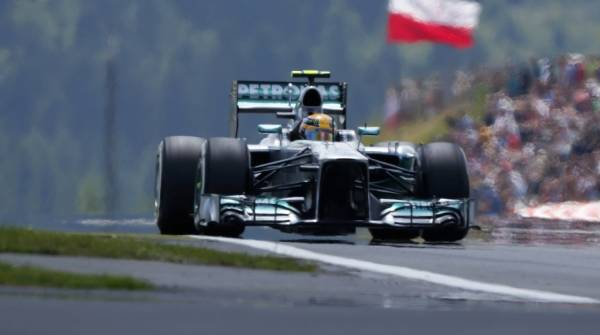 Mercedes aura accès aux données Pirelli de Silverstone