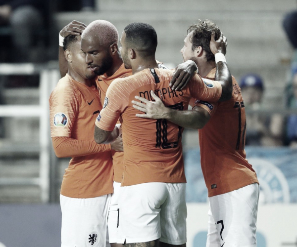 Holanda domina e atropela Estônia pelas Eliminatórias da Eurocopa