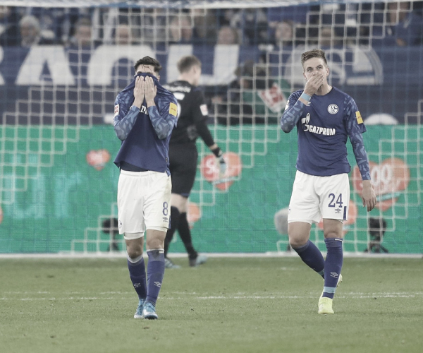 Schalke 04 empata contra Colônia no final e perde chance de assumir liderança na Bundesliga