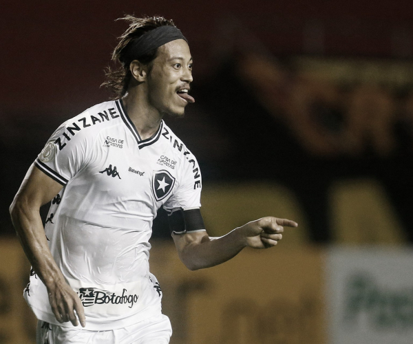 Keisuke
Honda: camisa 4 do Botafogo é o novo dono da 10?