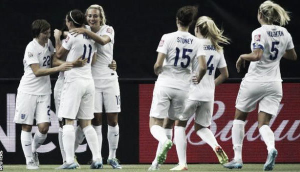 England 2-1 Colombia: First half dominance sees Lionesses through to last 16