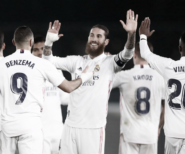 Real Madrid resolve no segundo tempo, derrota Granada e encosta no líder Atlético de Madrid