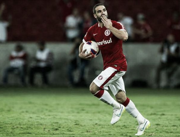 Lisandro López, a esperança de gols no Internacional