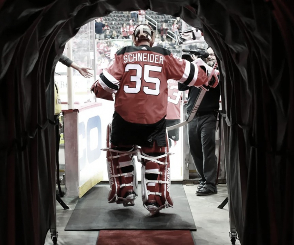 Cory Schneider dice adiós a la NHL