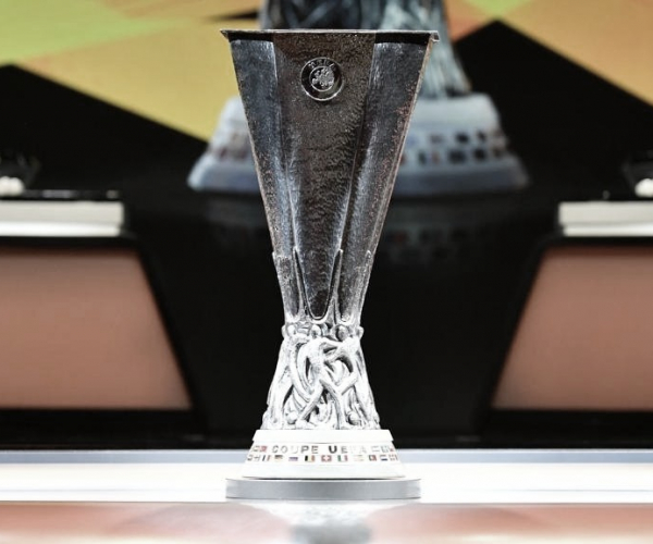 Em sorteio,
Uefa define confronto das oitavas de final da Europa League