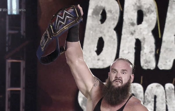 The Undertaker entierra a Styles y
Strowman hace lo propio con Goldberg