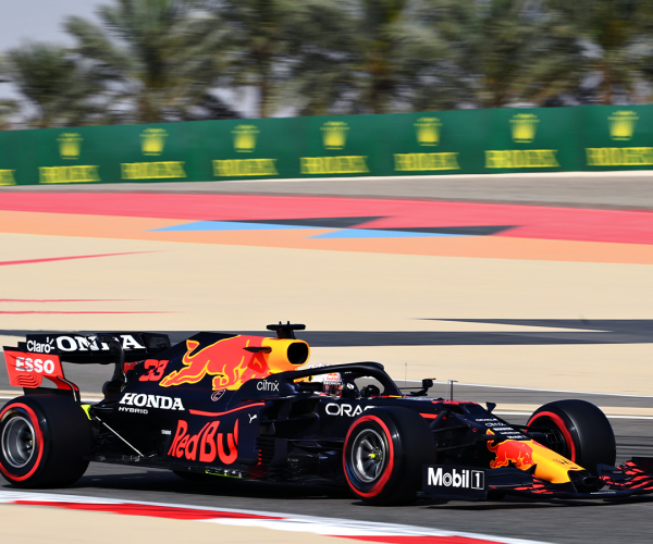 F1, Gran Premio del Bahrein, libere 1: Verstappen davanti