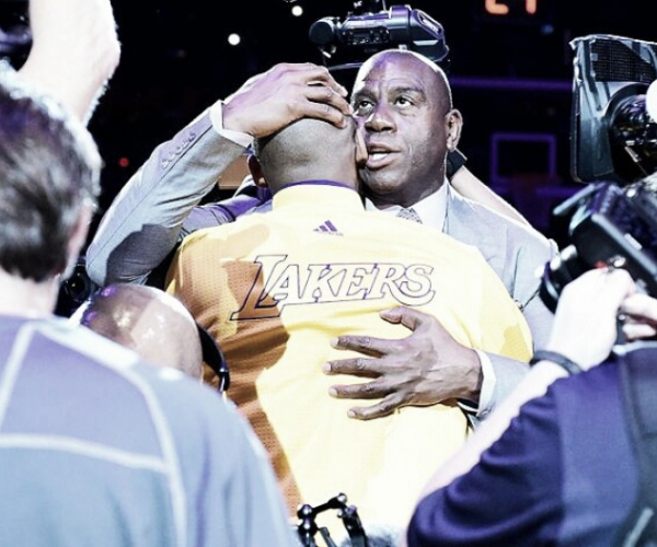 'Magic' Johnson es el futuro de los Lakers