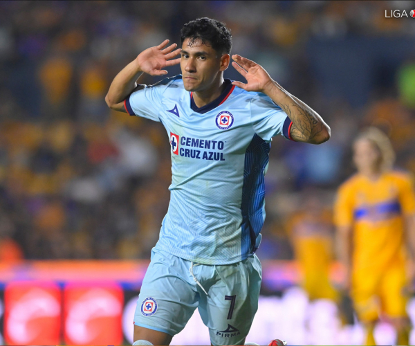 Uriel
Antuna vive su mejor momento con Cruz Azul 