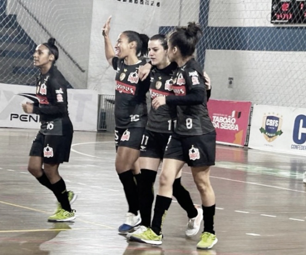 Taboão/Magnus garante vaga nas semifinais da Copa do Brasil de Futsal Feminino pelo quinto ano consecutivo