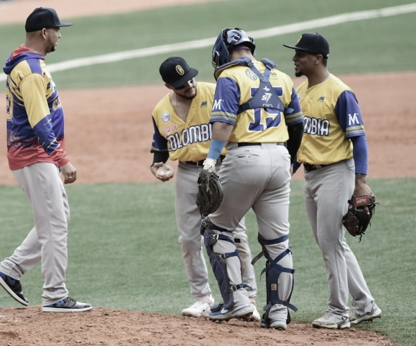 Highlights and Runs: Colombia 6-5 Curacao in Caribbean Series