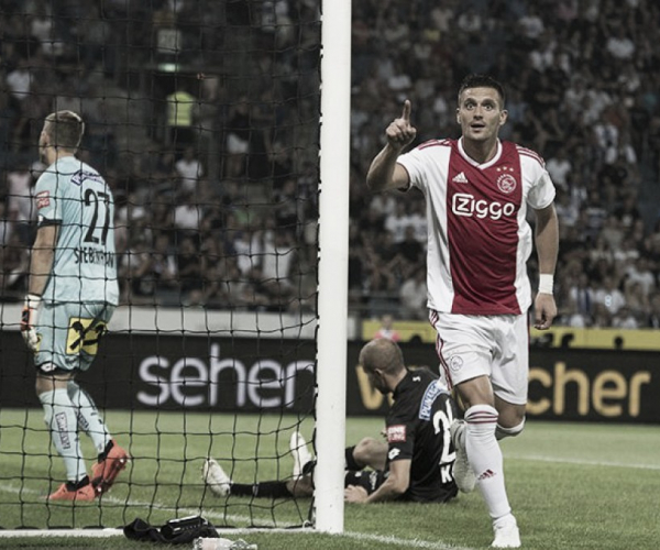 Sem dificuldades, Ajax despacha Sturm Graz e segue na briga por uma vaga na Champions League
