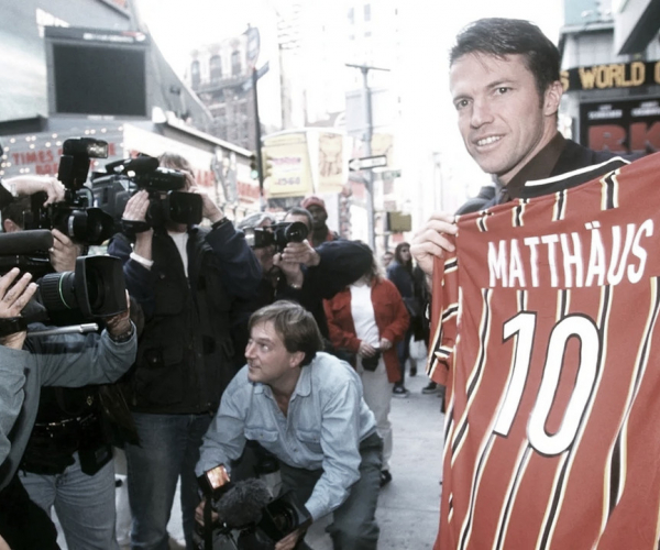 Lothar Matthäus não acredita na permanência de Neuer como
goleiro do Bayern