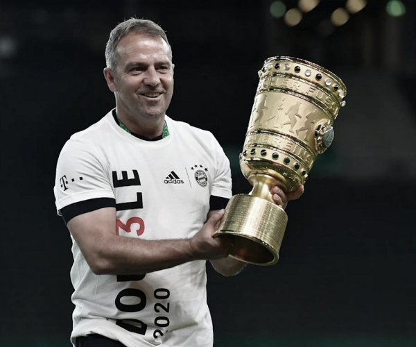 Hansi Flick elogia elenco do Bayern após título da Copa da Alemanha: "Confia na própria força"