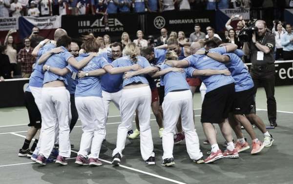 Fed Cup: Czech Republic come back from the abyss to win the Fed Cup