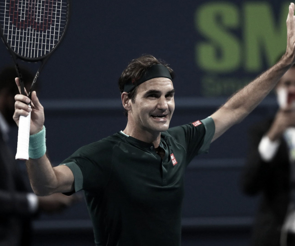 Após 405 dias fora do circuito, Federer vence Evans em longa batalha na estreia em Doha