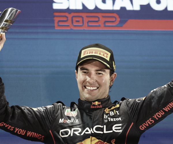 Pérez ultrapassa Leclerc na largada e vence o GP de Singapura