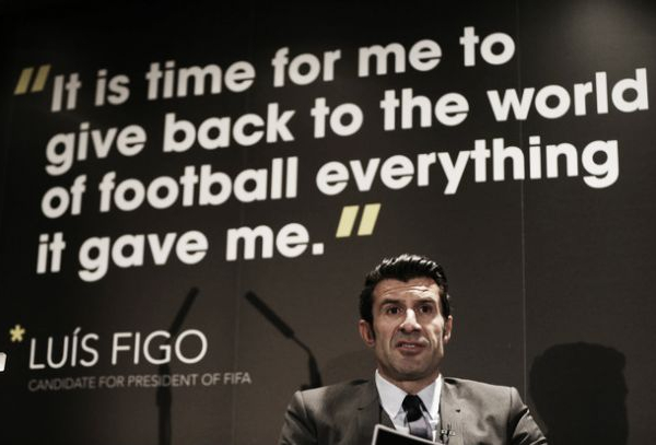 FIFA: Figo apresenta candidatura com intuito de «restaurar a transparência»
