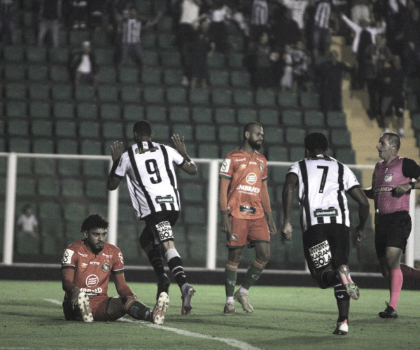 No primeiro jogo da semi, Figueirense e Camboriú ficam no empate em Florianópolis