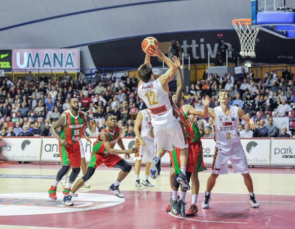 Basket- Haynes e Filloy sono glaciali: Venezia trionfa su Cremona