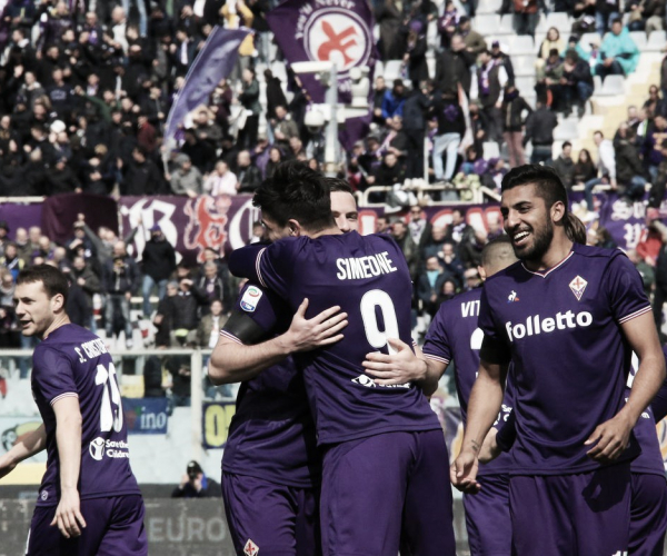 Simeone volta a marcar, Fiorentina bate Crotone e embala quarta vitória seguida na Serie A