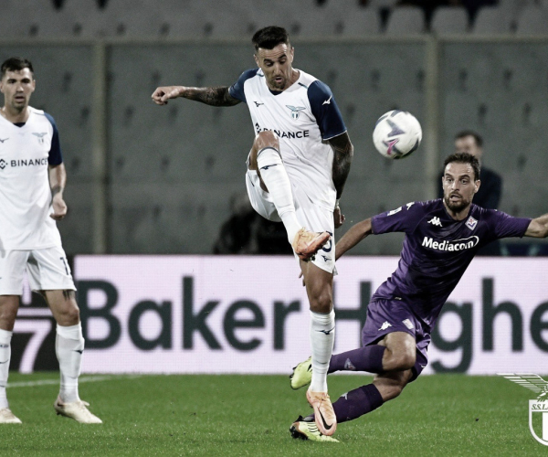 Lazio goleia Fiorentina fora de casa e segue na briga pela liderança da Serie A