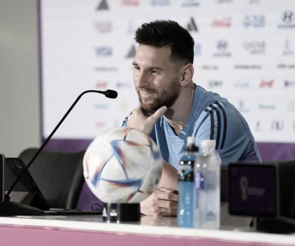 Messi celebra classificação da Argentina e projeta duelo 'muito difícil' contra Holanda
