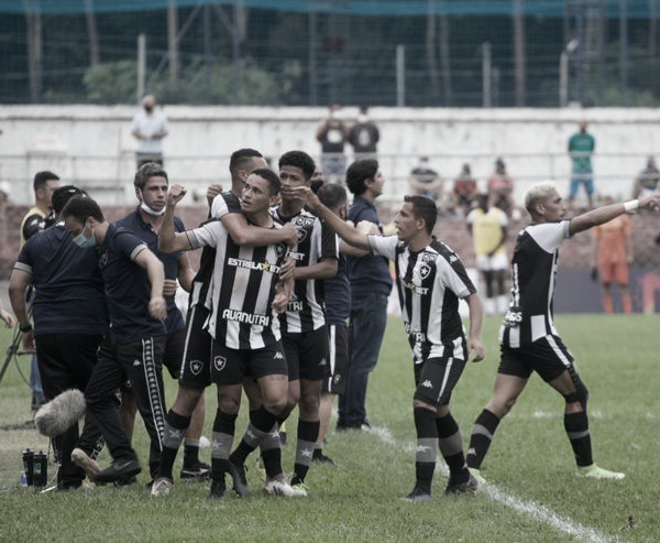 Nos pênaltis, Botafogo vence o Resende e avança para às quartas de final da Copinha