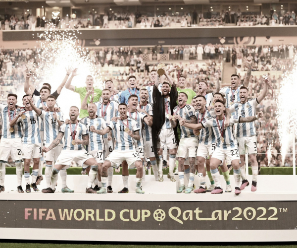 Em jogo eletrizante, Argentina vence França nos pênaltis e conquista tricampeonato da Copa do Mundo