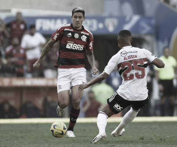 Melhores momentos de Goiás 0x0 Flamengo pelo Campeonato Brasileiro