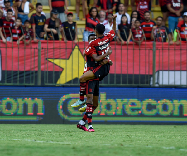 Flamengo vence Resende após primeiro tempo apagado
