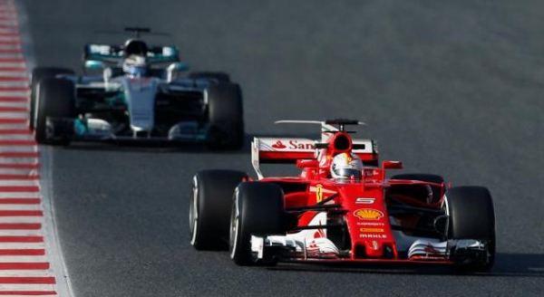 Ferrari - Mercedes, sfida a colpi di ingegneria
