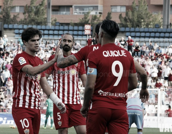 Fotos e imágenes del Almería 2-0 Mirandés, jornada 40 de Segunda División