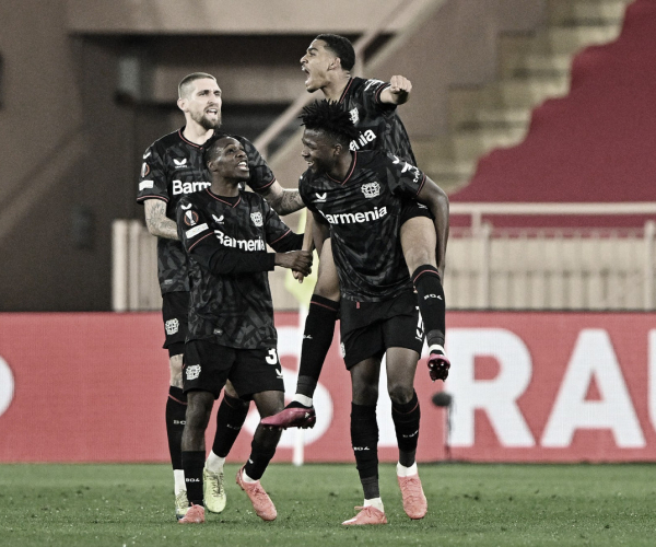 Em jogo de cinco gols, Bayer Leverkusen elimina Monaco nos pênaltis e avança às oitavas da UEL