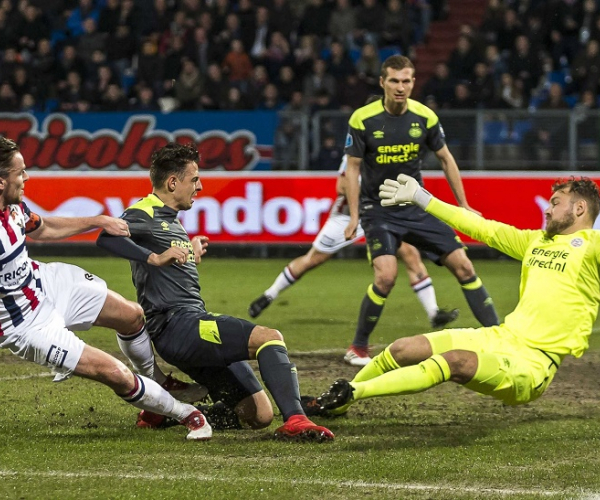 Fran Sol e Hirving Lozano, pelean por el liderato de goleo en la Eredivisie