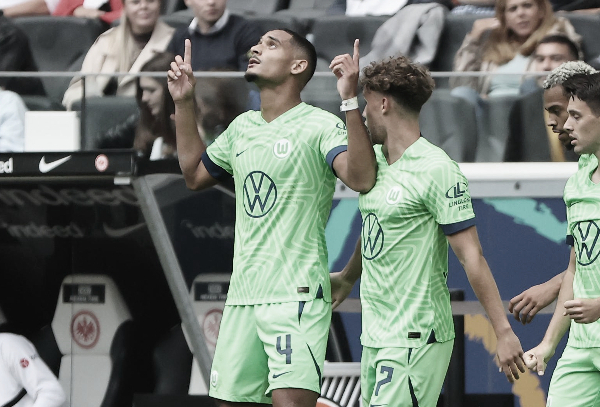 Wolfsburgo logra su primera victoria en la temporada