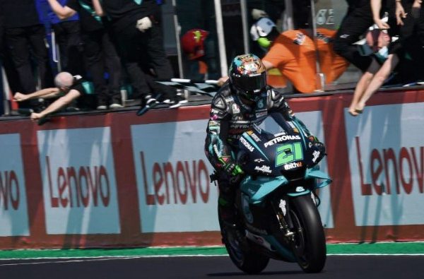 

La
firma Vavel GP San Marino MotoGP: Morbidelli se estrena 