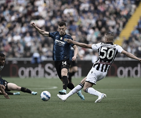 Com emoção, Internazionale
vence Udinese e permanece na cola do líder Milan