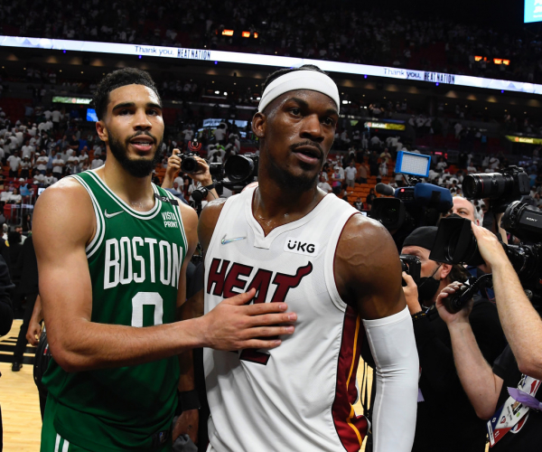 Los Boston Celtics ganan en Miami y acarician el milagro