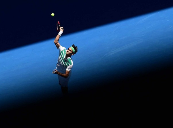 Australian Open, day 3: Federer controlla Dolgopolov