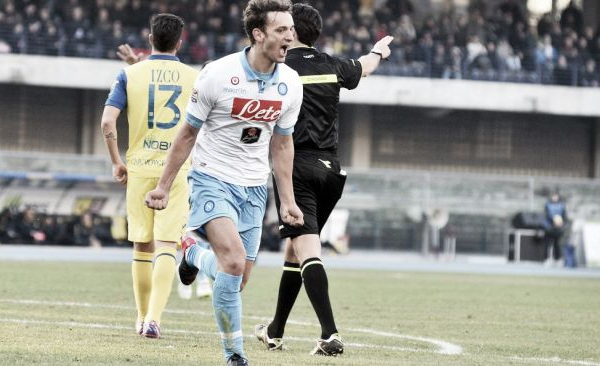 Gabbiadini trascina il Napoli: finisce 2-1 con il Chievo Verona