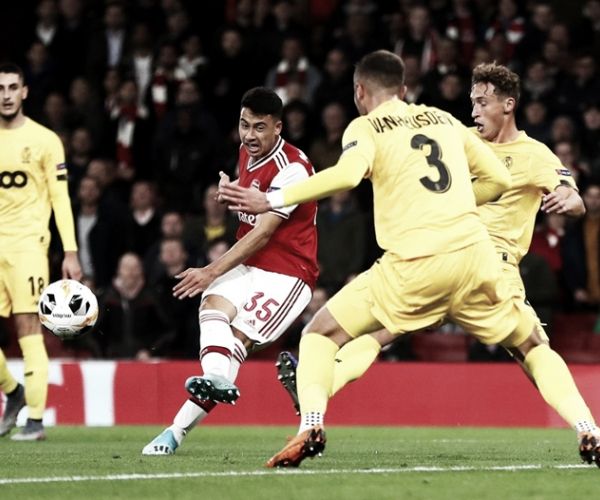 Com grande atuação de Gabriel Martinelli, Arsenal goleia Standard Liège pela Europa League