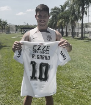 Rodrigo Garro assume a camisa 10 no Corinthians