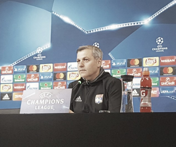 Lione, Génésio svela le carte in conferenza: "Potrei confermare il 4-3-3 di Tolosa contro la Juventus"