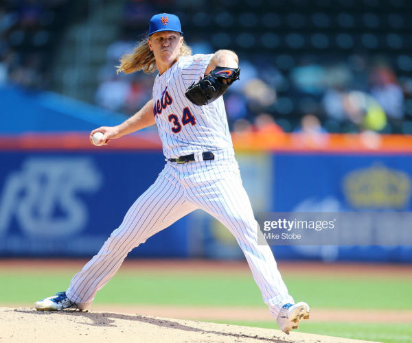 Noah Syndergaard stars on mound, at plate in Mets 1-0 win over Reds