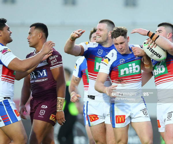 Manly Sea Eagles 12-14 Newcastle Knights: Late controversy as Knights edge thriller