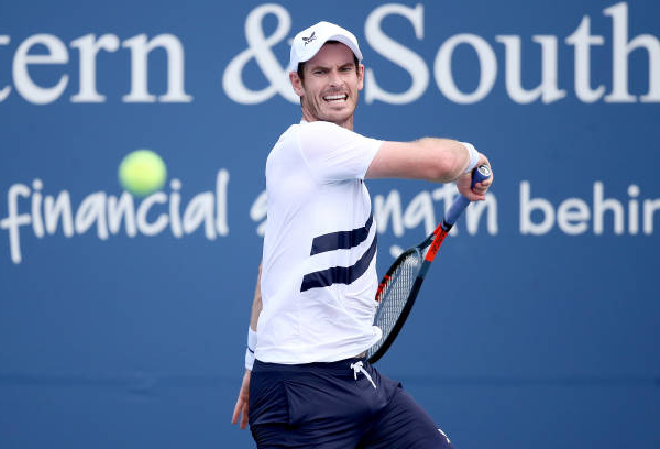 ATP Western and Southern Open: Andy Murray upsets Alexander Zverev 