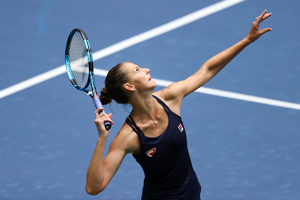 US Open: Karolina Pliskova overcomes bumpy start to ease into round two