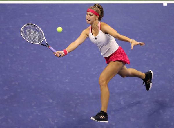 US Open: Karolina Muchova gets past Venus Williams in entertaining encounter