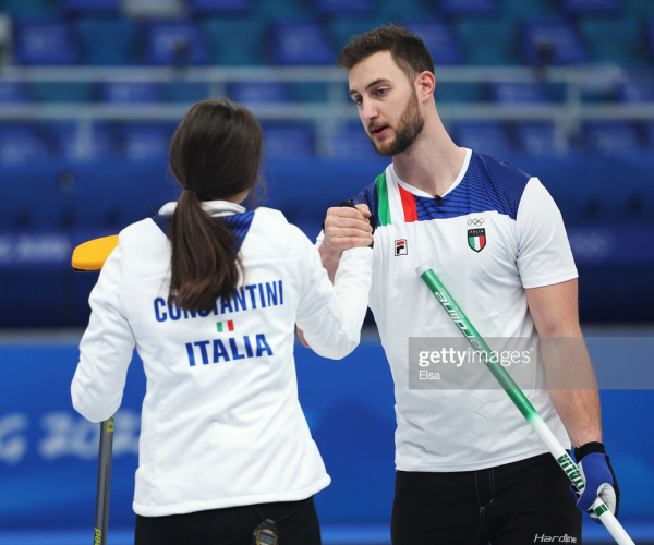 2022 Winter Olympics: Italy defeats mistake-prone USA